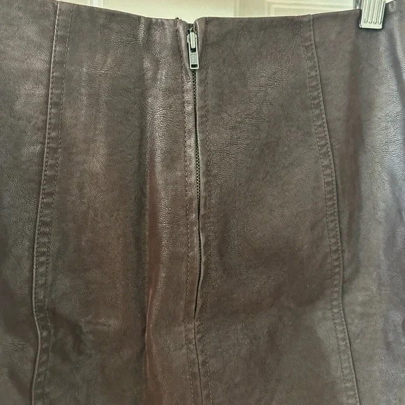 Free People Modern Femme Vegan Leather Mini Skirt Brown Size 6 - Picture 5 of 8